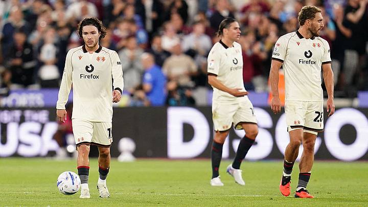 เร็กซ์แฮมโดนค้อนทุบ 6-0 ถึงเวลาพิสูจน์ใจ